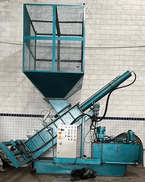 Prensa Automática de Lata de Alumínio